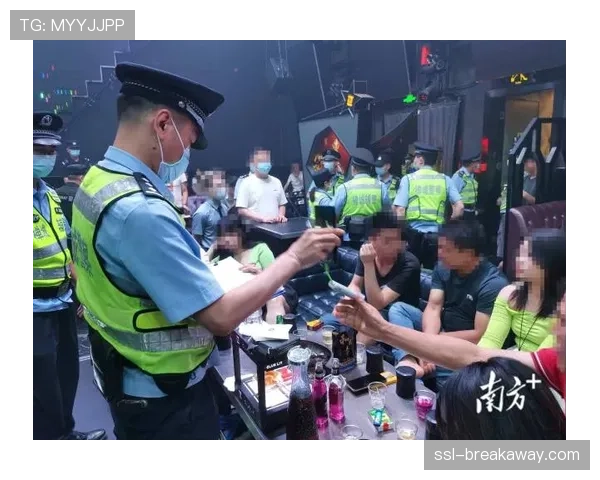 警方成功打击一个利用意甲比赛进行非法投注的网络赌博团伙 警方成功打击一个利用意甲比赛进行非法投注的网络赌博团伙